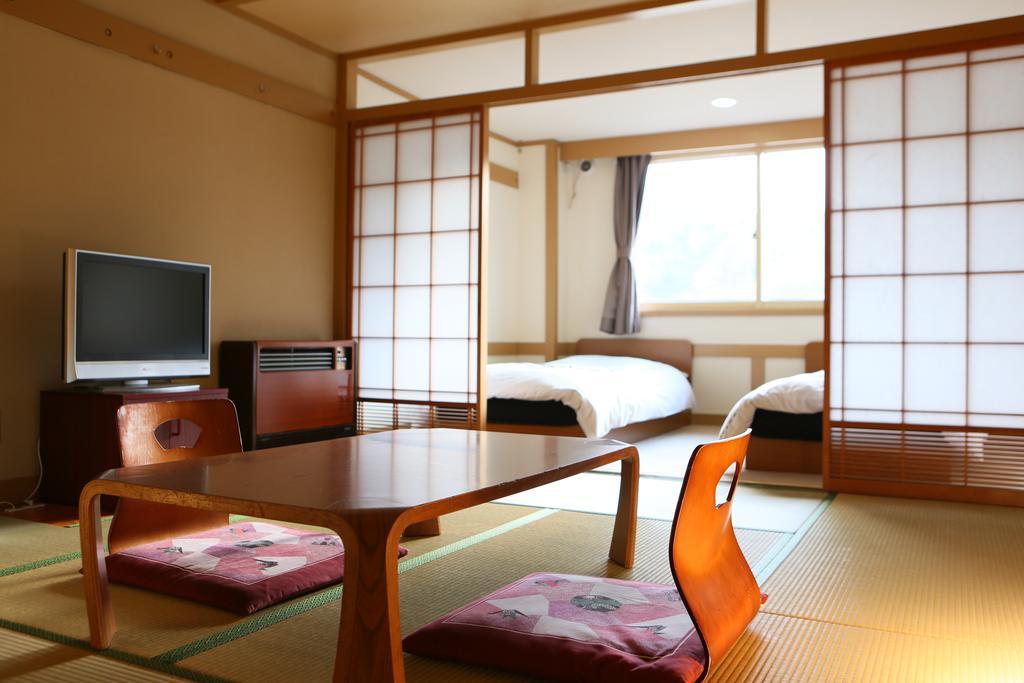 Shiga Palace Hotel Yamanouchi  Bagian luar foto