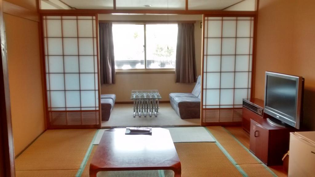 Shiga Palace Hotel Yamanouchi  Bagian luar foto